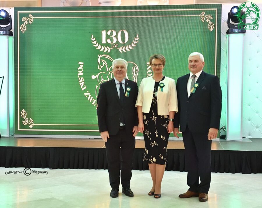 Jacek Czerniak - Sekretarz Stanu MRiRW, Paulina Peckiel - Dyrektor biura PZHK i Sławomir Piotrowski - Prezes PZHK