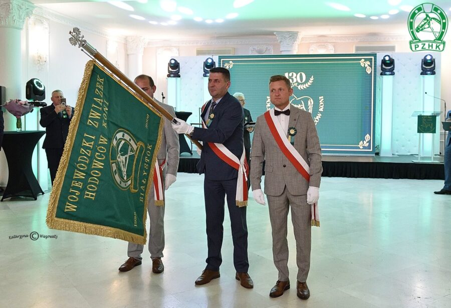 Poczet sztandarowy WZHK Białystok