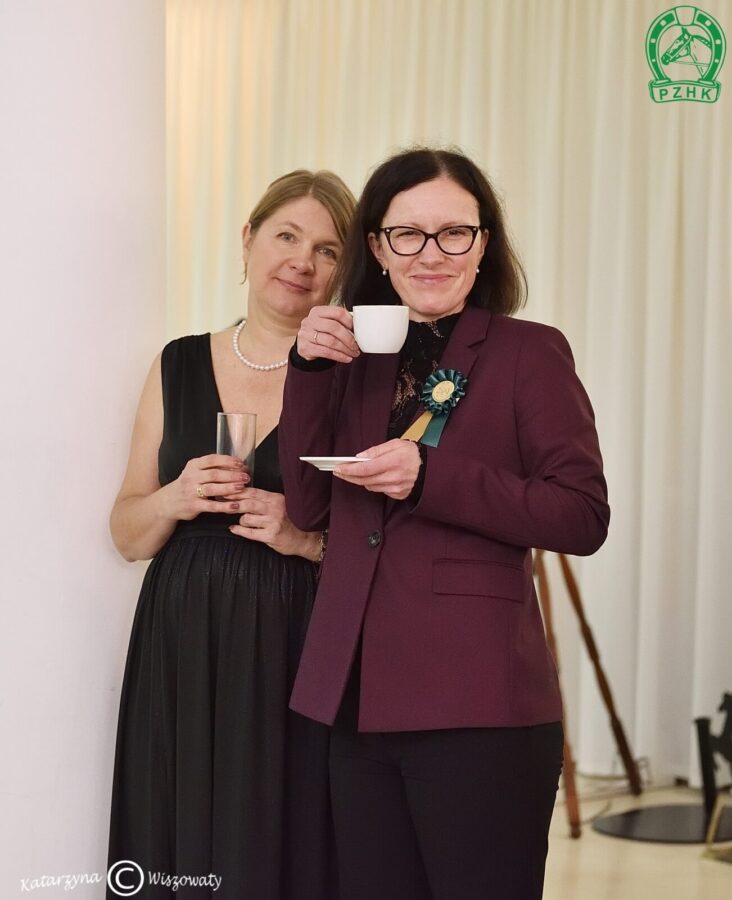 Ewa Pogodzińska - redaktor naczelna HIJ i Ewa Metera-Zarzycka - członek Zarządu PZJ